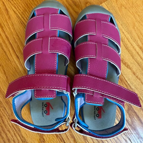 See Kai Run Wilder Shoes Berry Size 3 - Picture 1 of 5